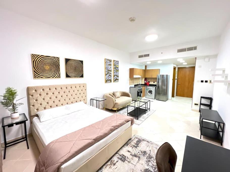 Full View High Floor Appartement *